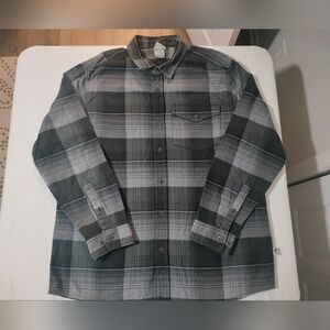 The North Face Black and Gray Plaid Button Up Flannel Shirt Men's XL